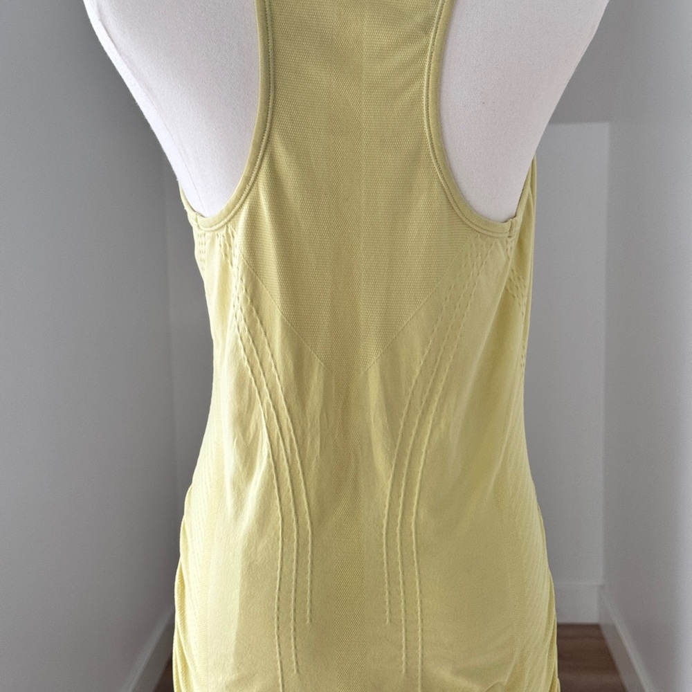 Athleta Speedlight Racerback Tank | Yellow, Ruched Sides, Size Large - Picture 7 of 10